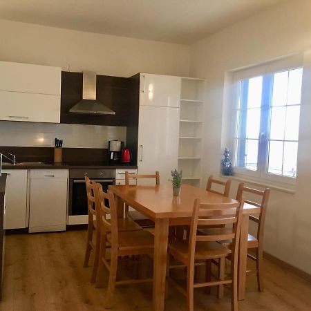 Schoenes Ferienhaus Direkt Am Meer Stomorska Εξωτερικό φωτογραφία
