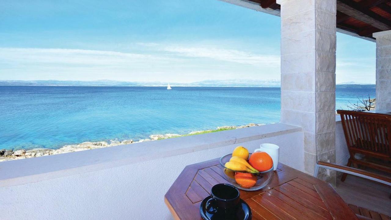 Schoenes Ferienhaus Direkt Am Meer Stomorska Εξωτερικό φωτογραφία