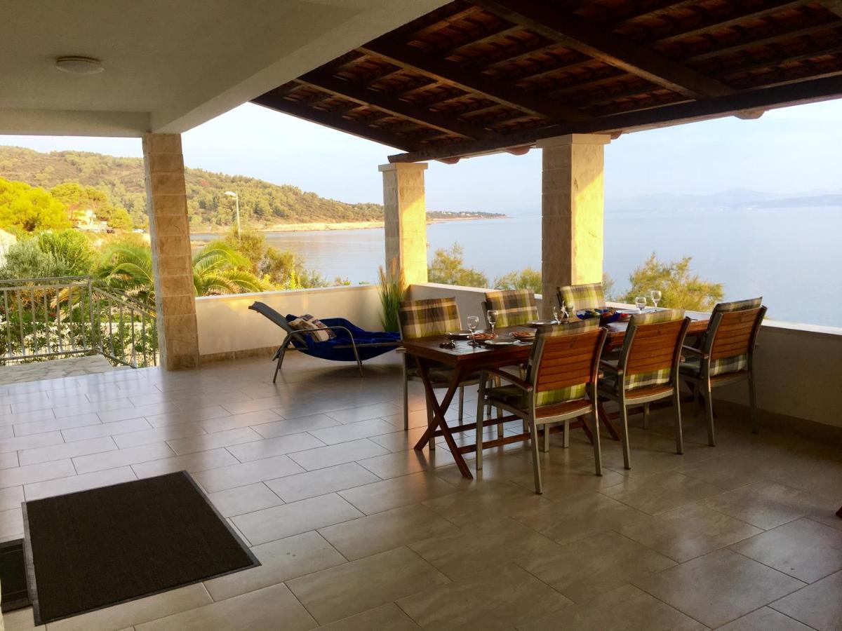 Schoenes Ferienhaus Direkt Am Meer Stomorska Εξωτερικό φωτογραφία